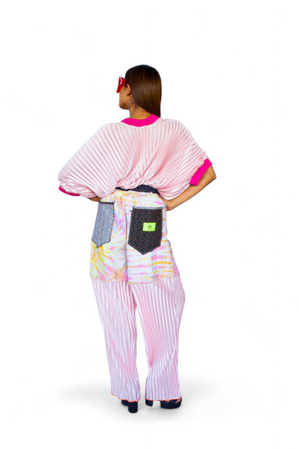 Set de top y pants de tela plisada